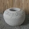 Artikelbild 3 des Artikels “Flacher runder Topf im balinesischen Stil, mit Schnitzereien - 70cm Durchmesser, 45 cm Höhe, Taro-Sand “